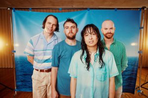 The Beths – Expert In A Dying Field