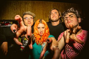 Frankie and the Witch Fingers – Electricide