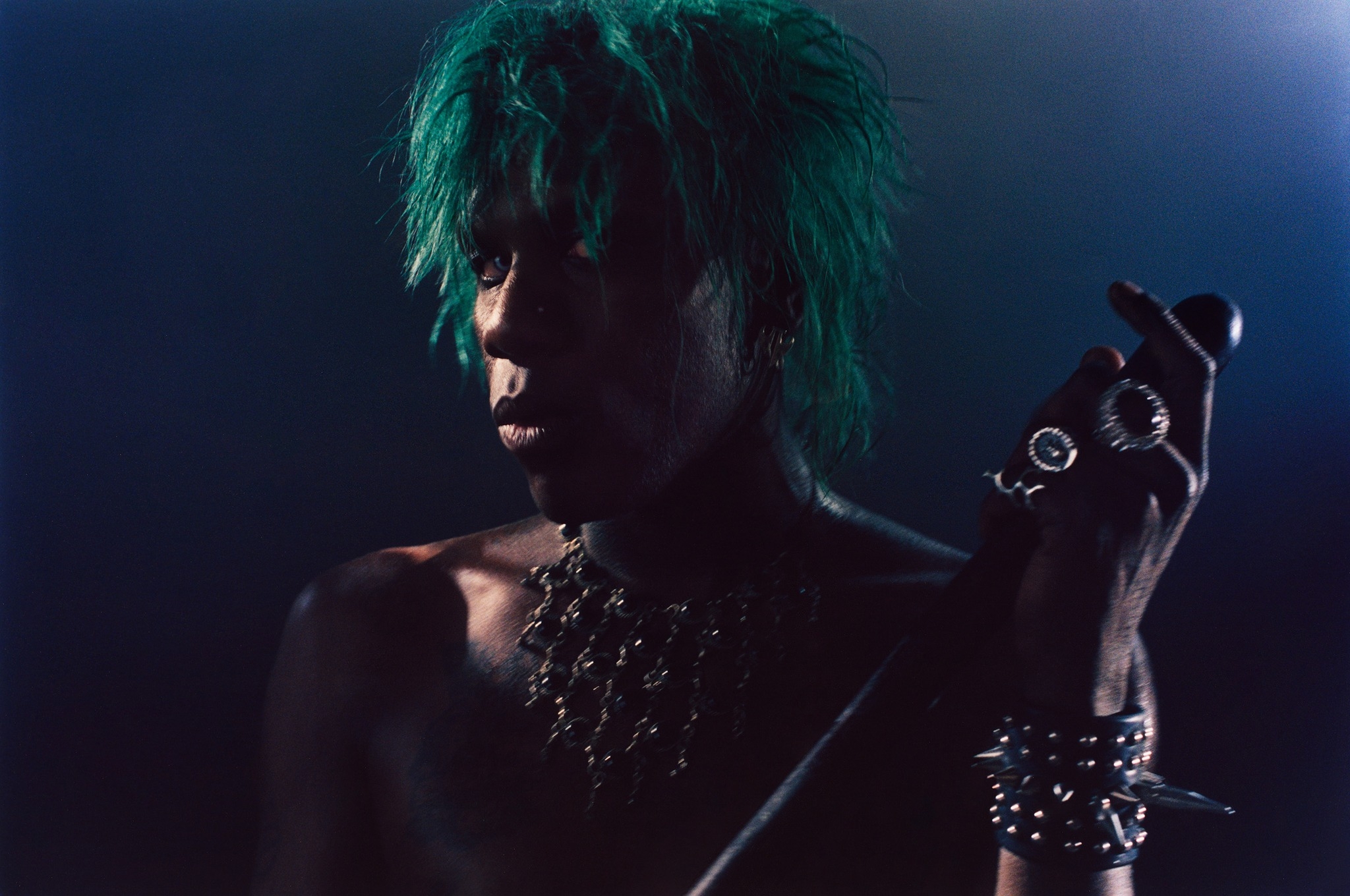 Yves Tumor – God Is A Circle