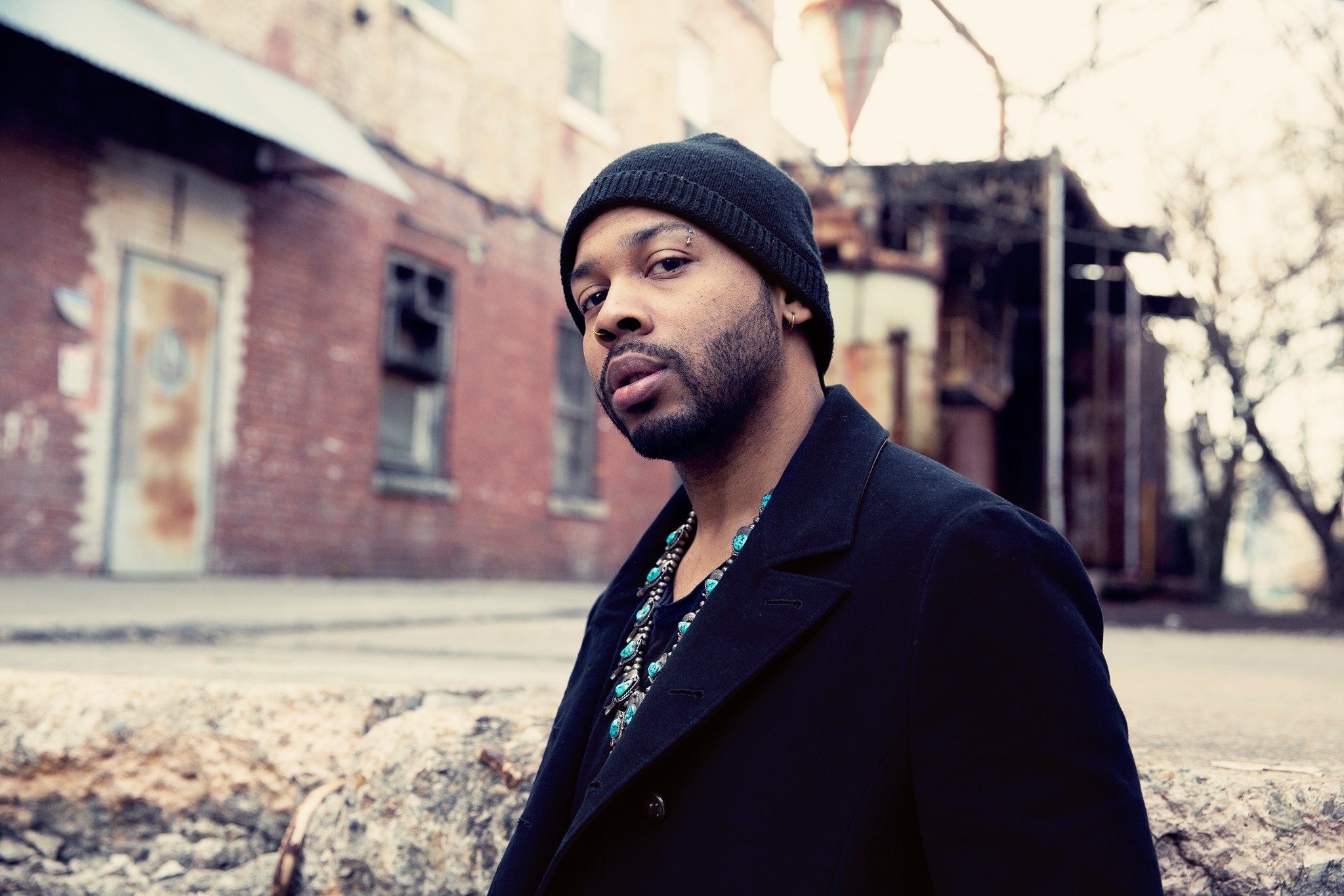 Ayron Jones – Blood In The Water