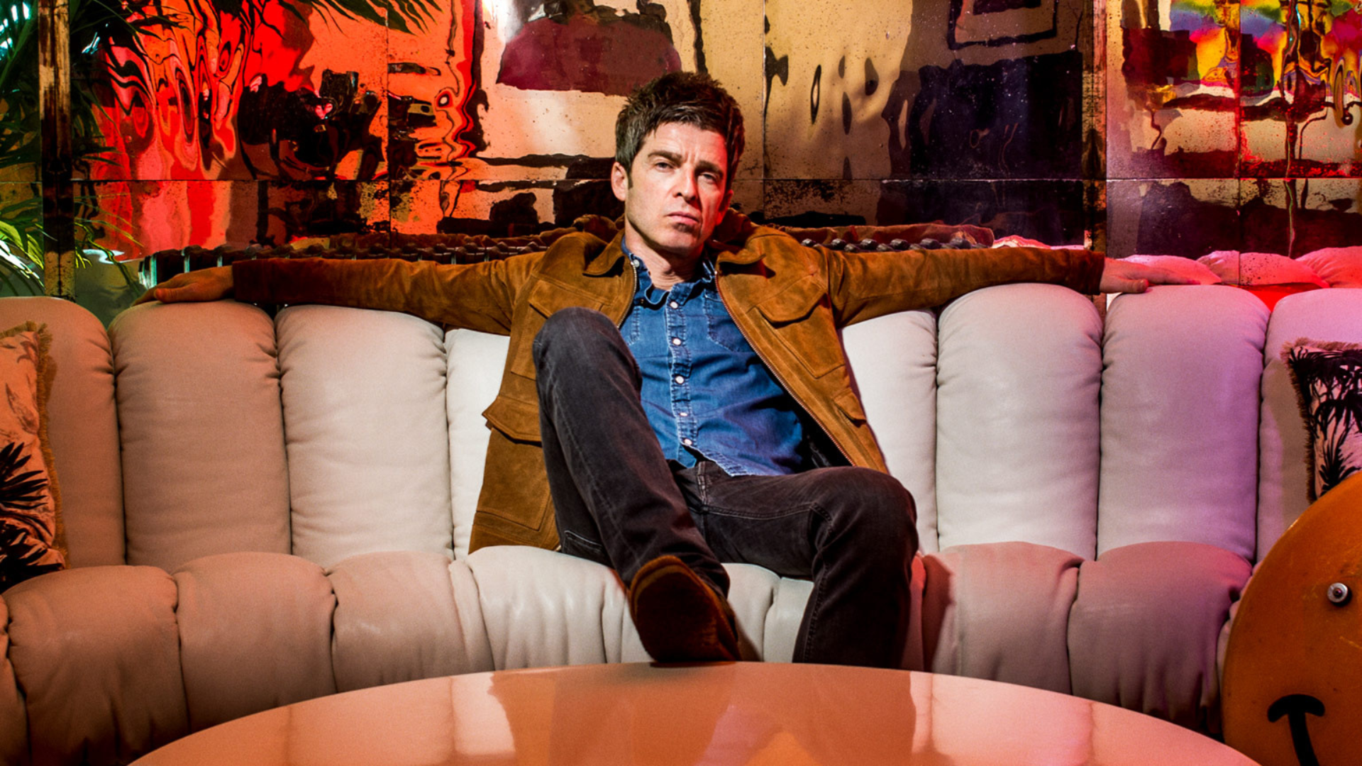 Noel Gallagher’s High Flying Birds – Counsil Skies