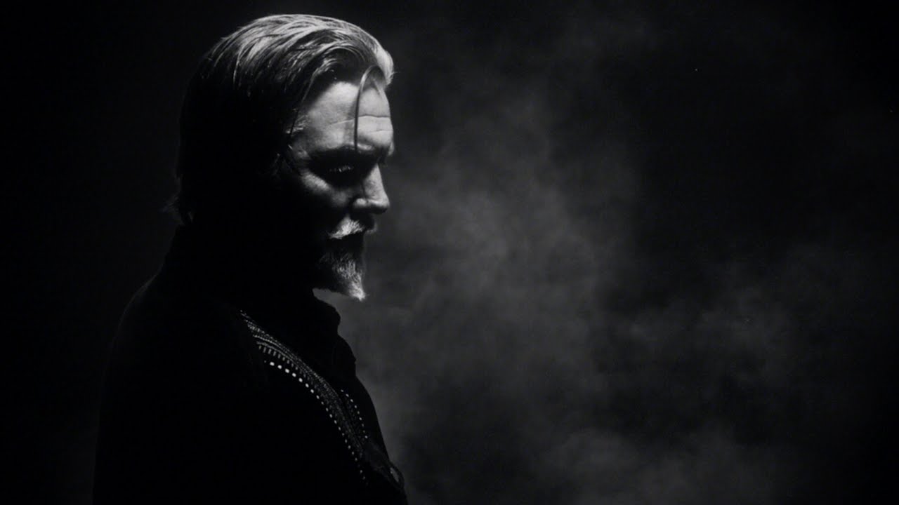 Queens Of The Stone Age – Paper Machete