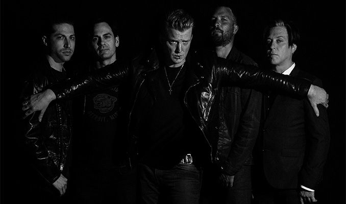 Queens Of The Stone Age – Carnavoyeur