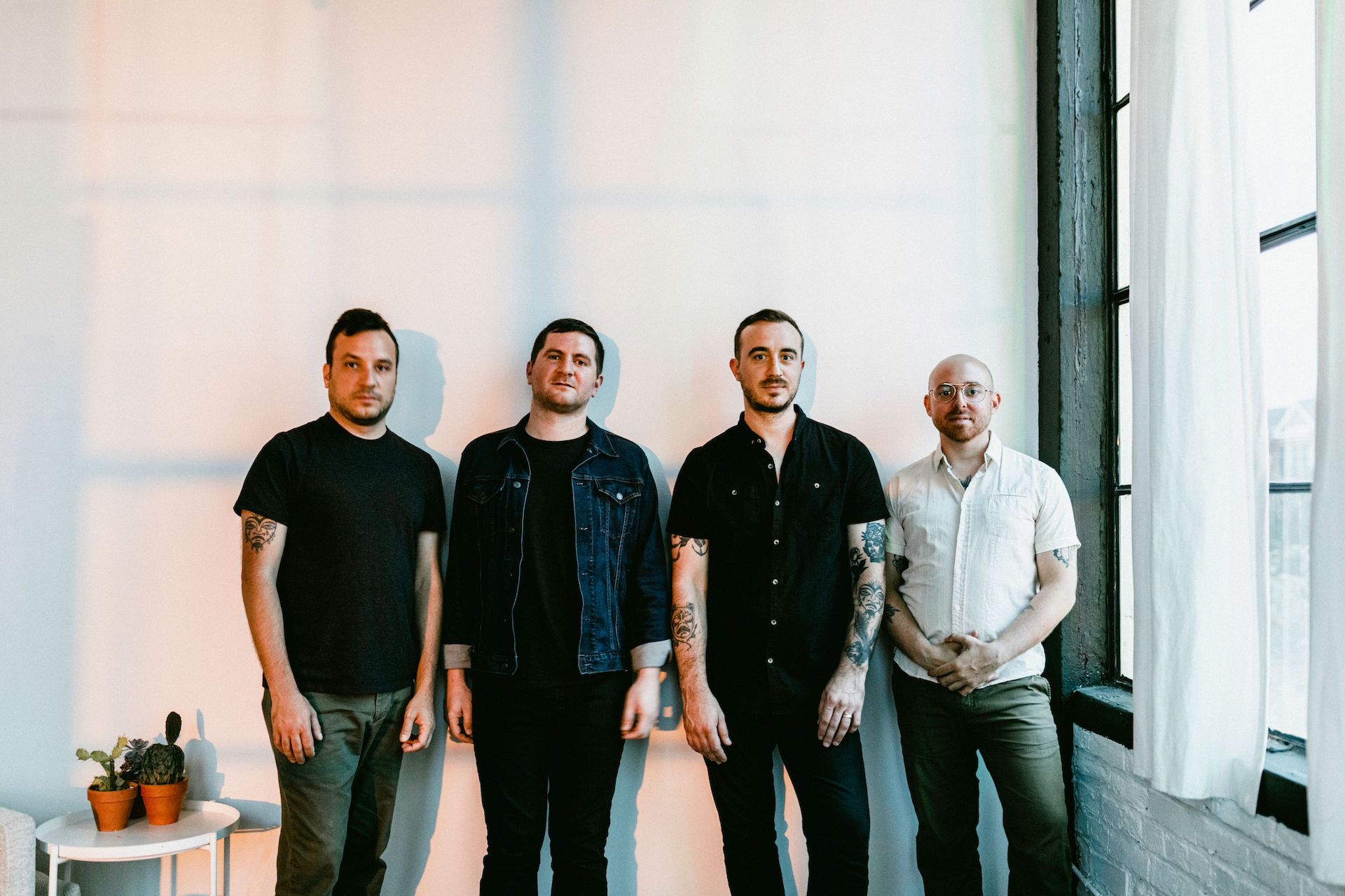 The Menzingers – Hope Is A Dangerous Little Thing
