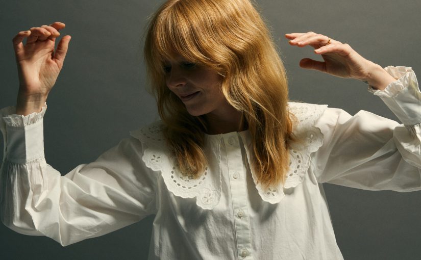 Lucy Rose – Could You Help Me