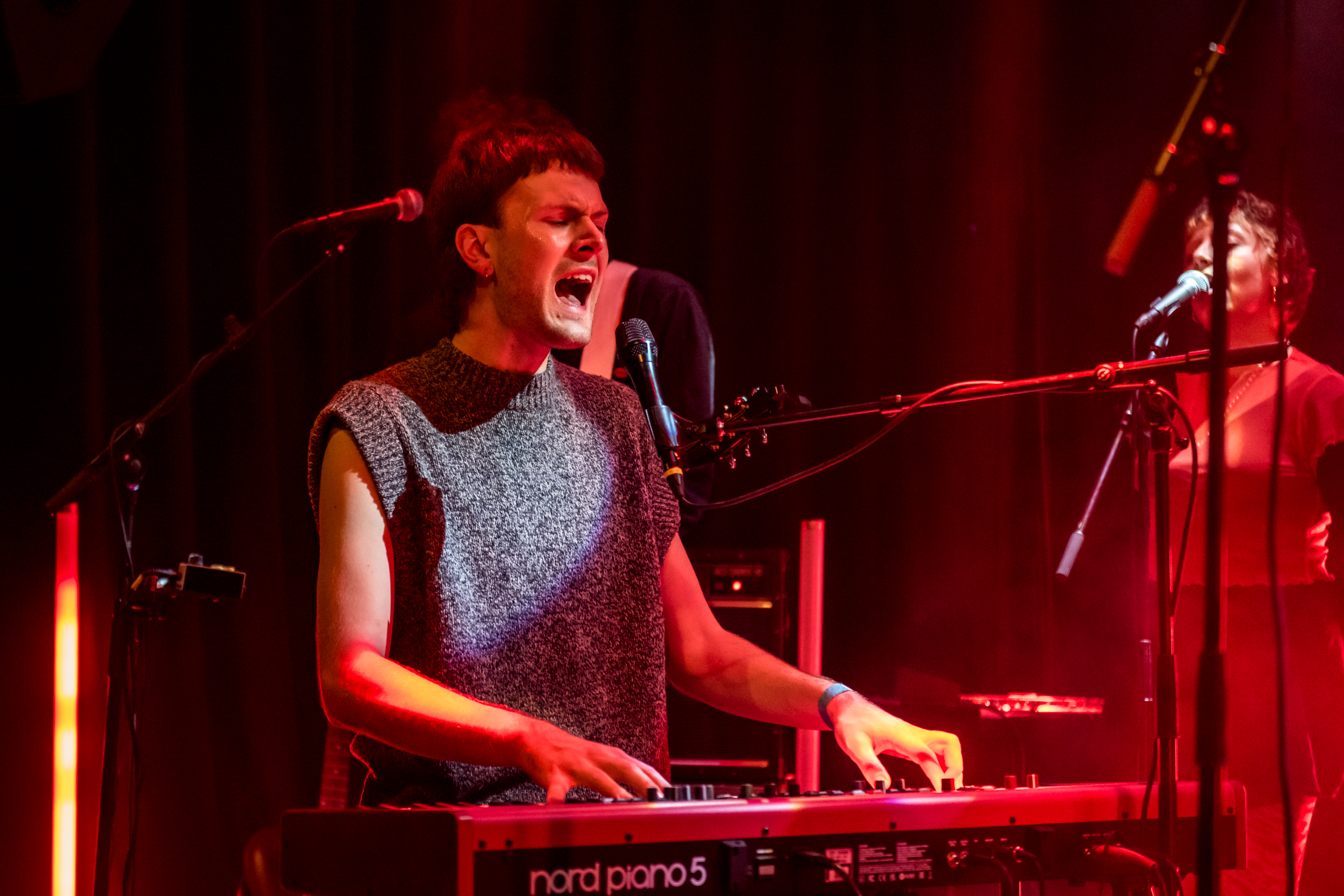 Live Foto Review: De Toegift + Puntjudith @ Patronaat