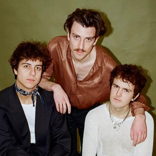 Popwarmer: Dull Boy Johnny – Salty Lips