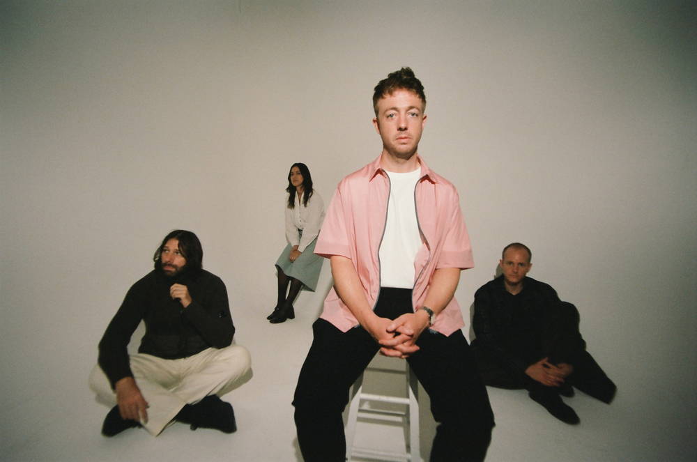 Mount Kimbie – Empty & Silent (Feat. King Krule)