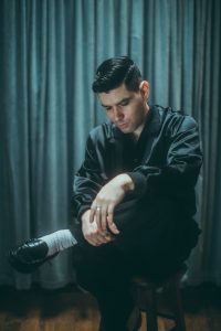 Popwarmer: Aaron Frazer – Payback
