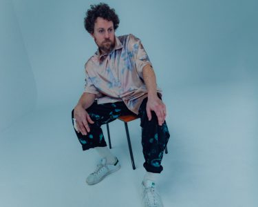 Metronomy, Naima Block, Joshua Idehen – With Balance