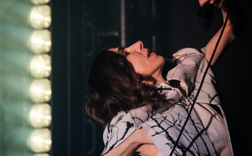 PJ Harvey – Voyager