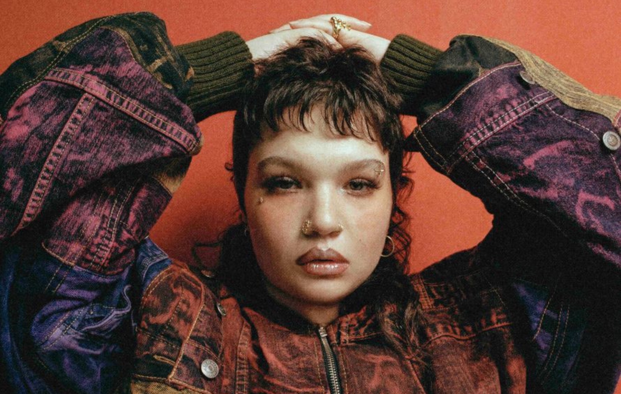 Lola Young – Messy