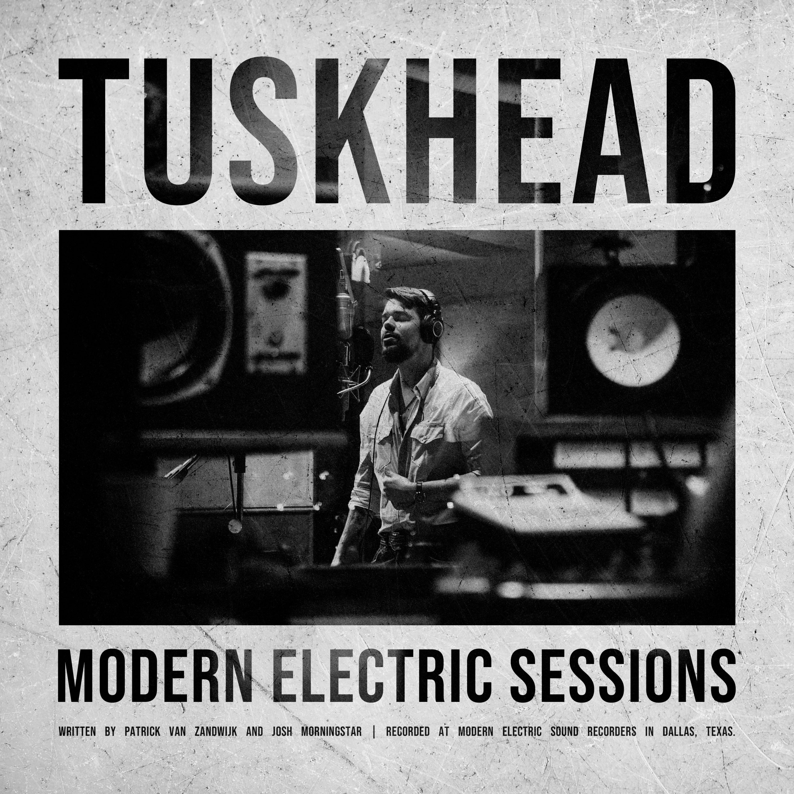 Nederlandse Singer-Songwriter TuskHead Slaat de Handen Ineen met Muzikanten uit Nashville en Dallas voor “Modern Electric Sessions”