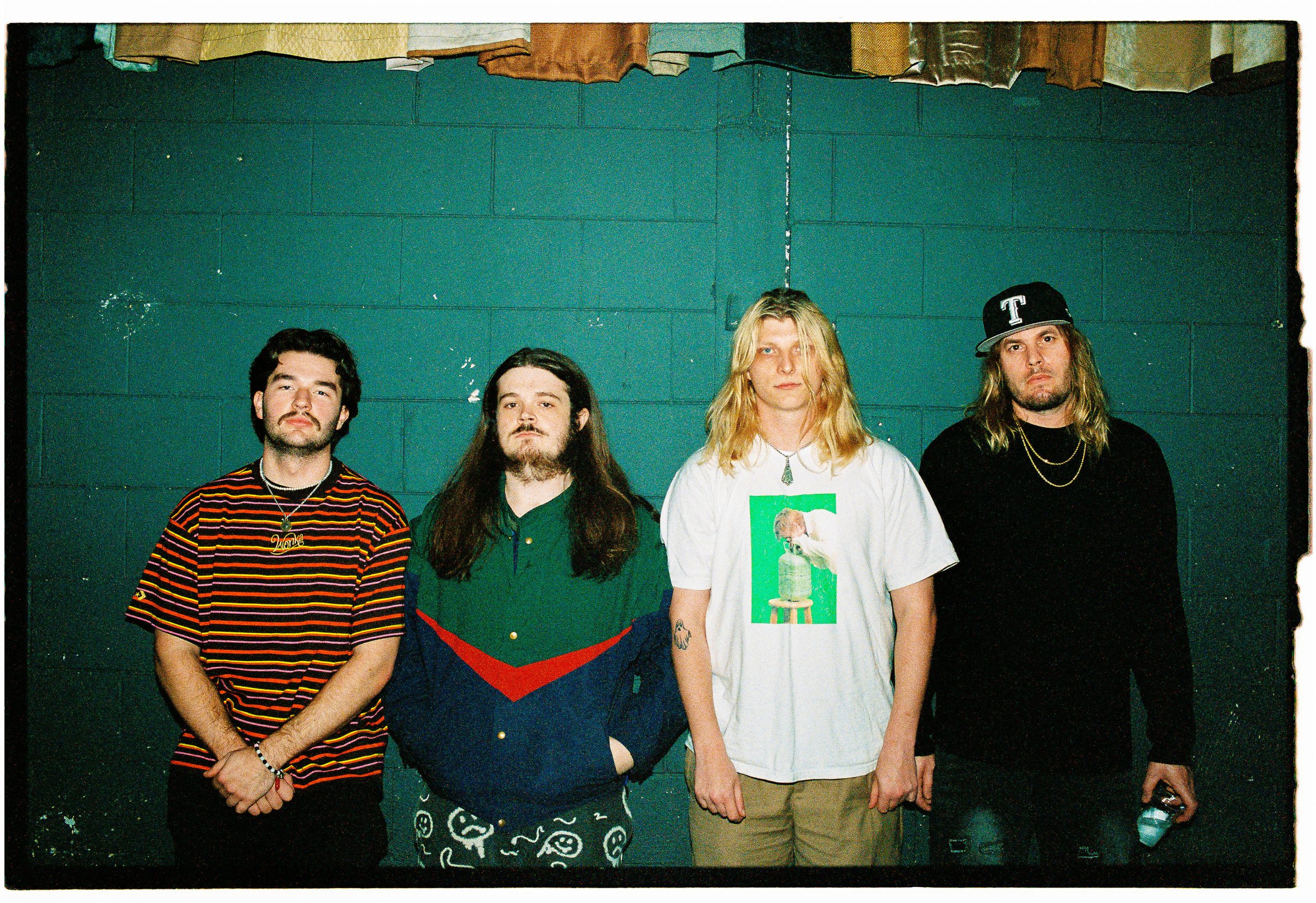 Dexter and The Moonrocks – Bleach