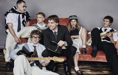 Popwarmer: Sports Team – I’m In Love (Subaru)