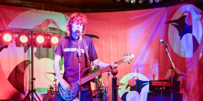 Vanavond Pinguin Radio Showcases in Dordrecht en in Groningen!
