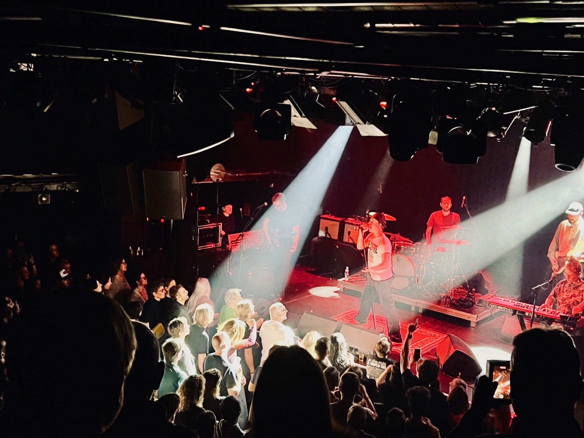 Maxïmo Park overtuigend als vanouds in Melkweg
