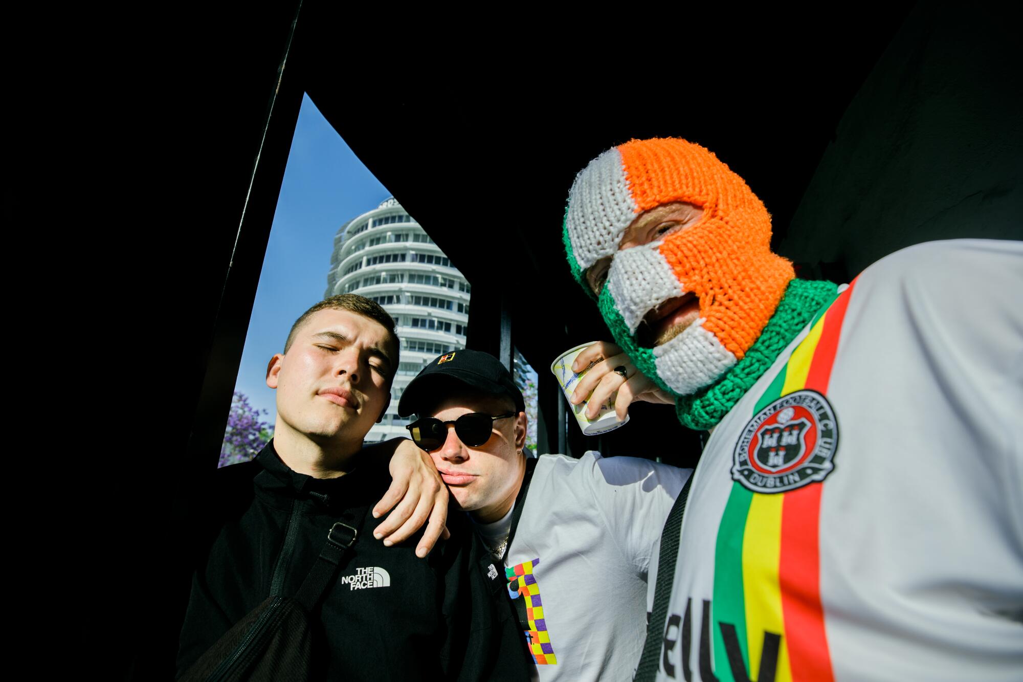 KNEECAP – H.O.O.D.
