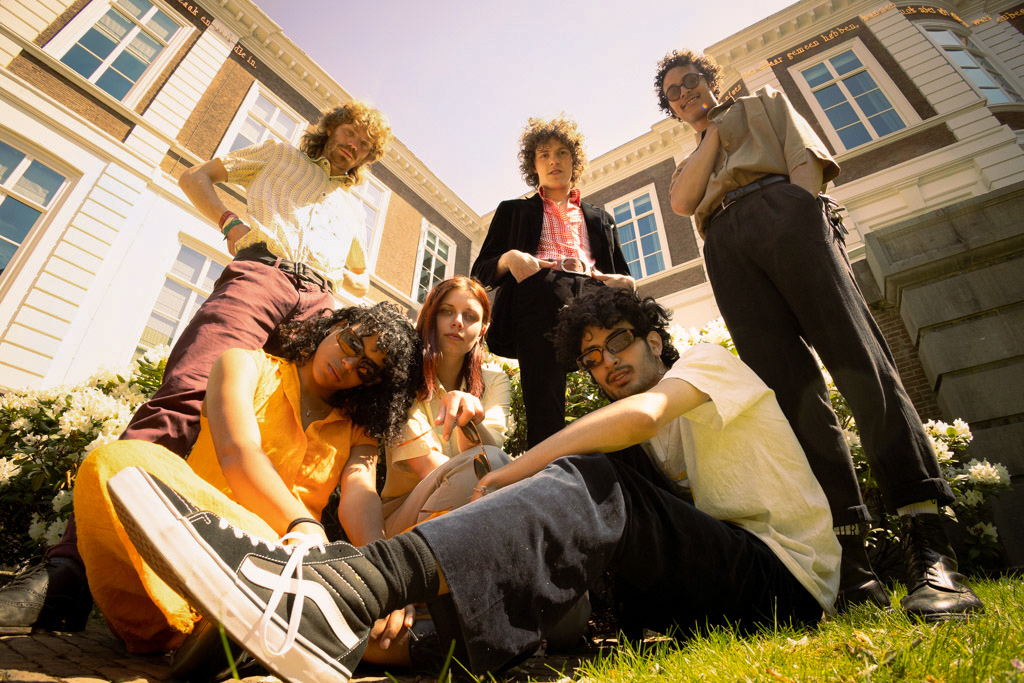 FUZZY TEETH – FUCK IT UP