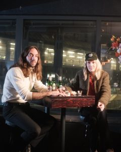 Odd Couple – Allein In Berlin