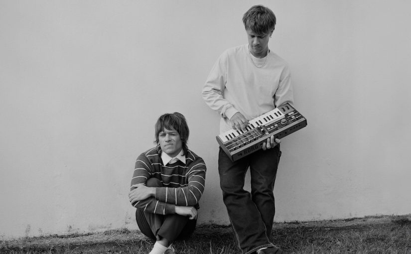 Popwarmer: Balu Brigada – Backseat