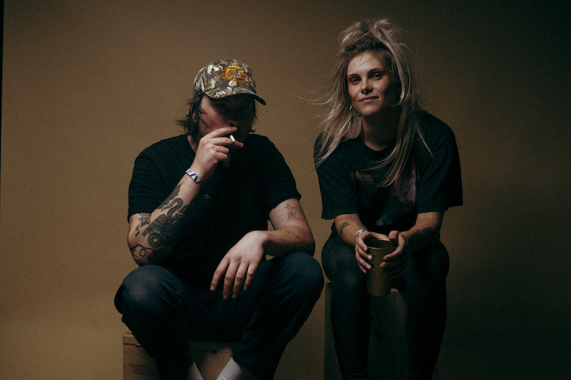 GHOSTWOMAN – Alive