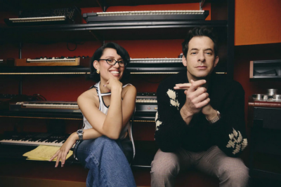 Popwarmer: Mark Ronson & RAYE – Suzanne