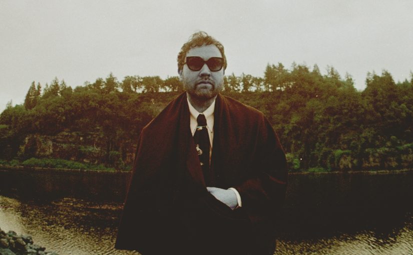 Unknown Mortal Orchestra – BOYS WITH CHARACTERISTICS OF WOLVES