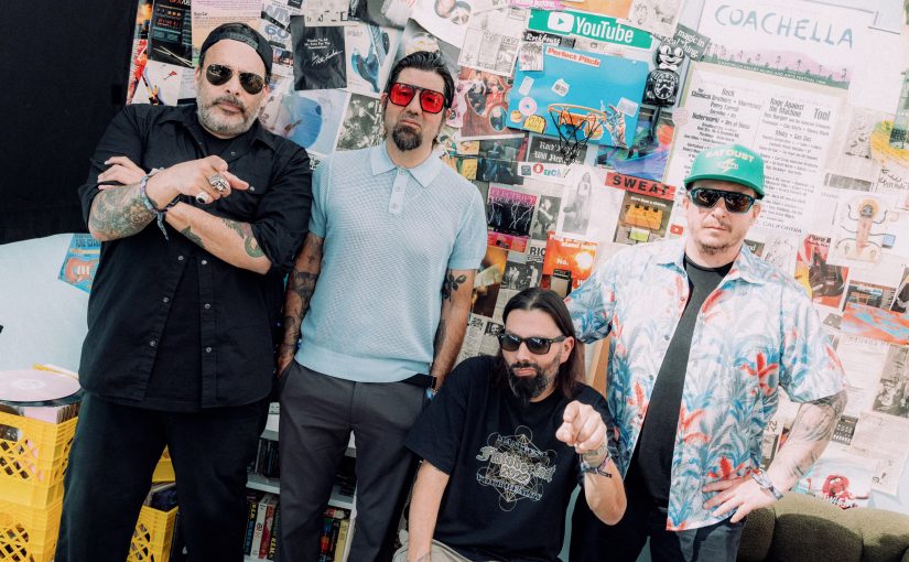 Deftones – My Mind Is A Mountain