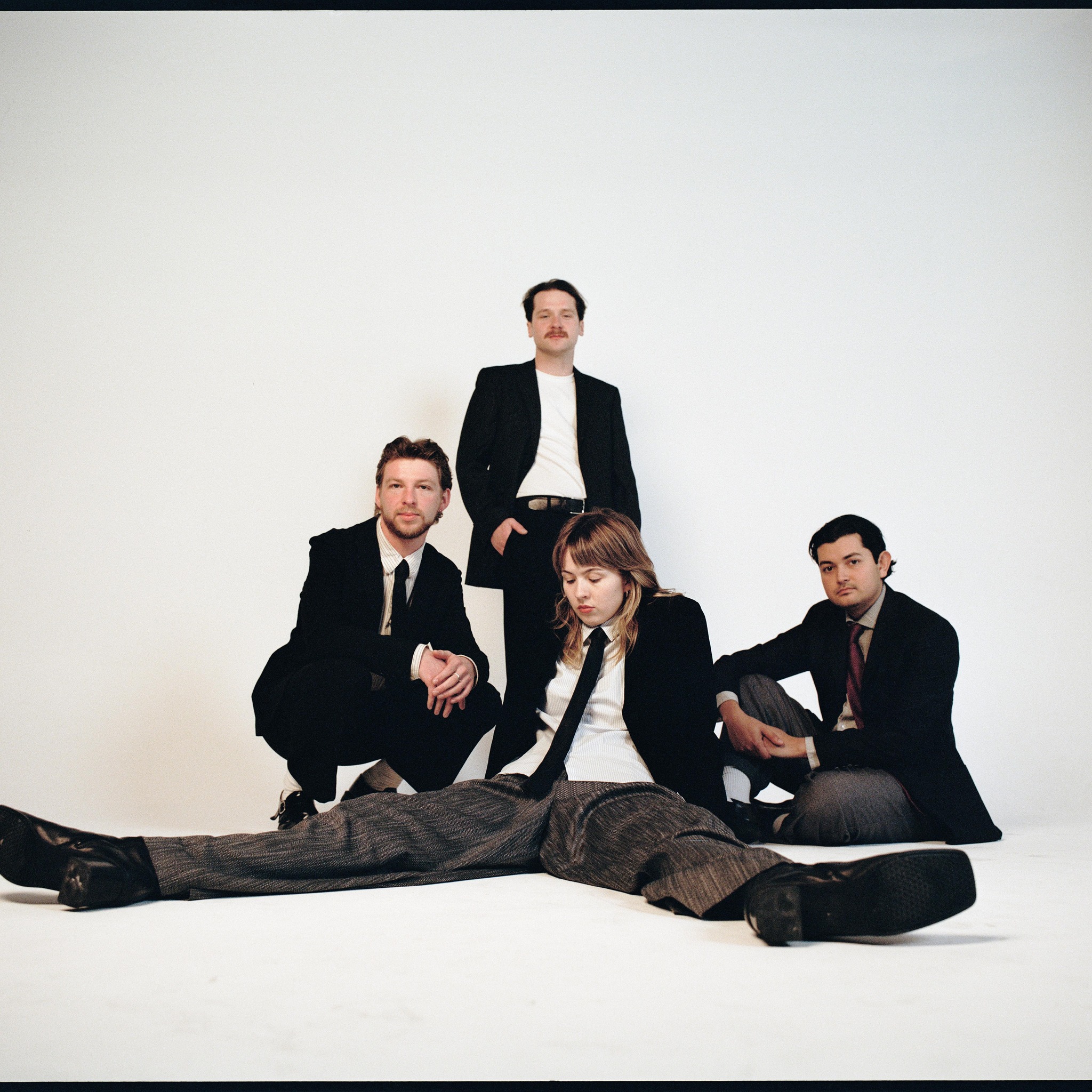 The Belair Lip Bombs – Hey You