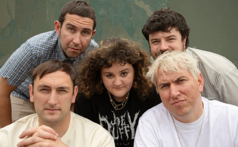 The Mary Wallopers – The Juice