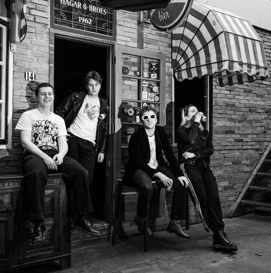 The Covids – No Kids