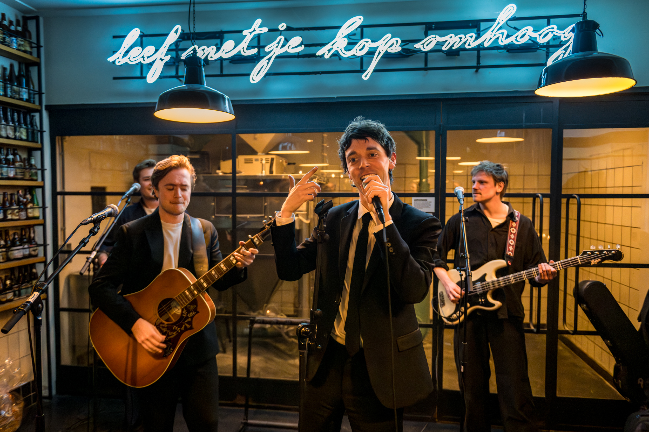 Live Foto Review: Orange Skyline Album Release Party