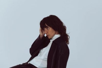 Courtney Barnett – One Thing At A Time
