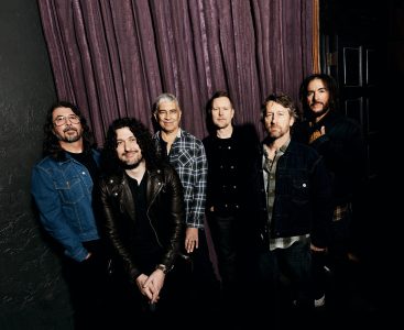Foo Fighters – Your Favorite Toy