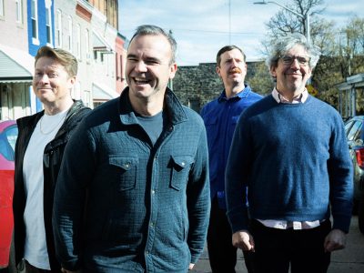 Future Islands – Sail