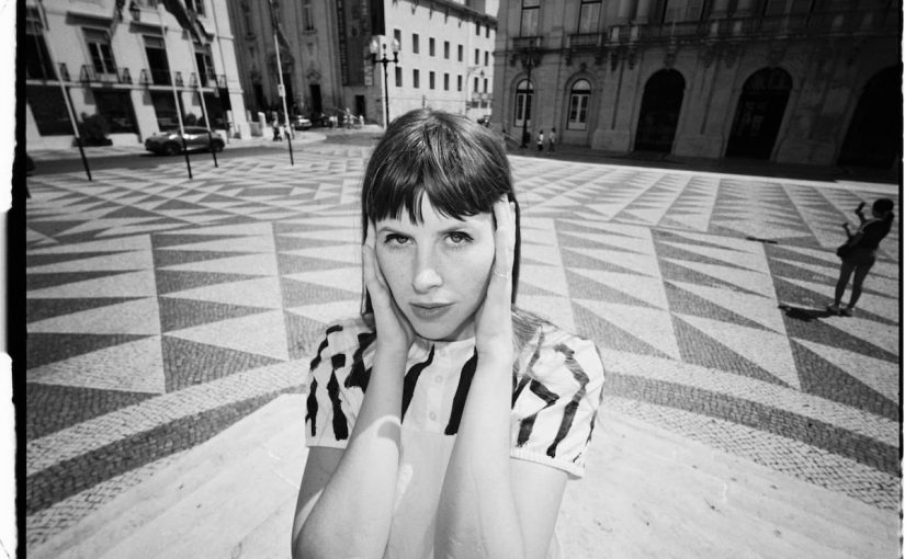 Lael Neale – Slip Away