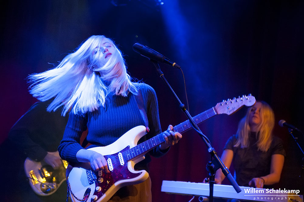 Live Foto Review: Amber Arcades @ Patronaat