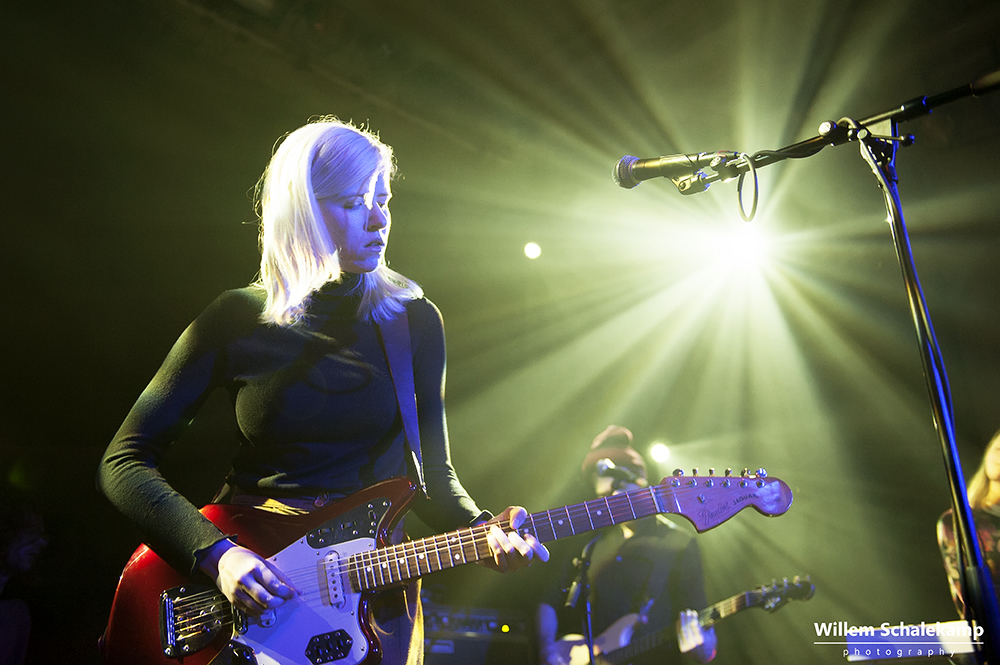 Amber Arcades – Turning Light