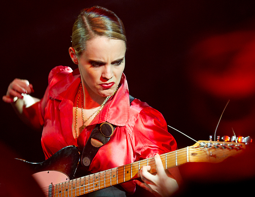 Anna Calvi & David Byrne