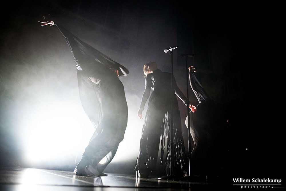 Live Foto Review: Banks @ Paradiso