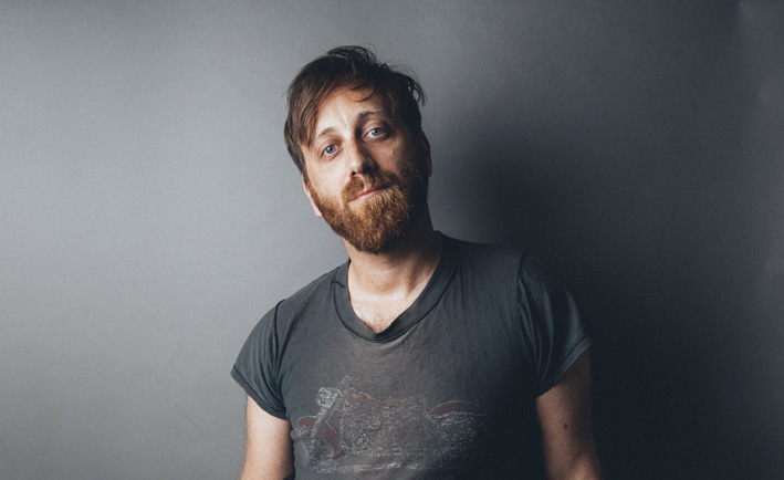 Album van de Dag: Dan Auerbach – Waiting on a Song