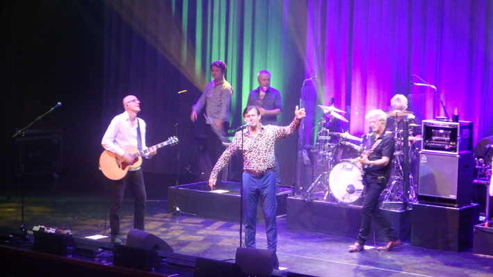 Live Review: De Dijk @ Parkstad Limburg Theaters