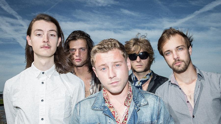 Electric Company presenteert eerste single