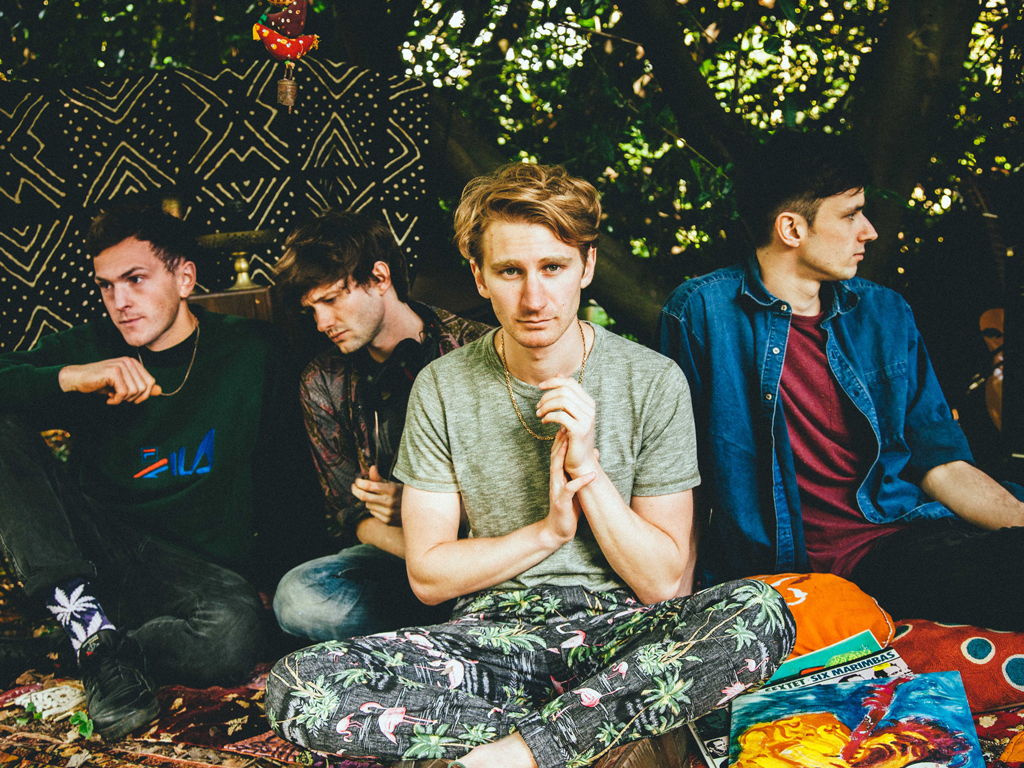 Glass Animals – Life Itself