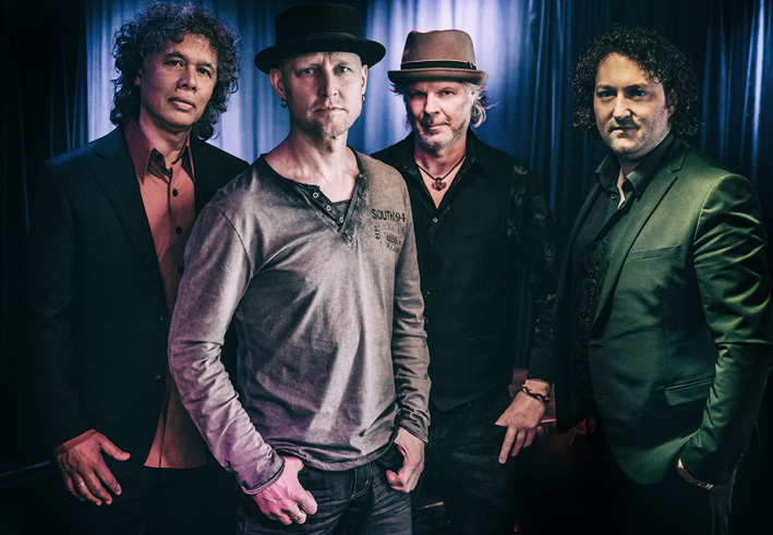 King of The World op tour met nieuw album