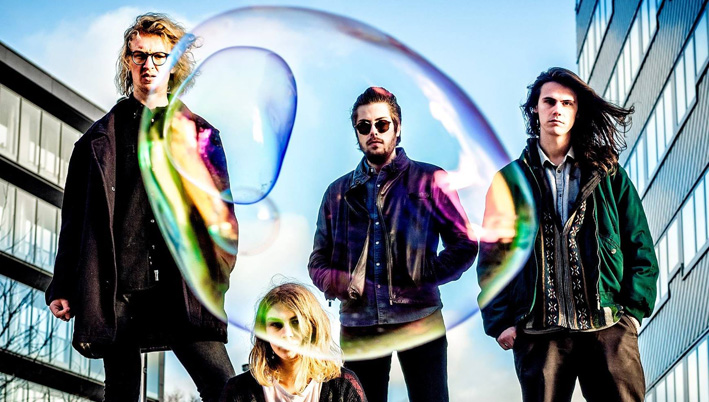 PALMSY presenteert eerste single Ambulance
