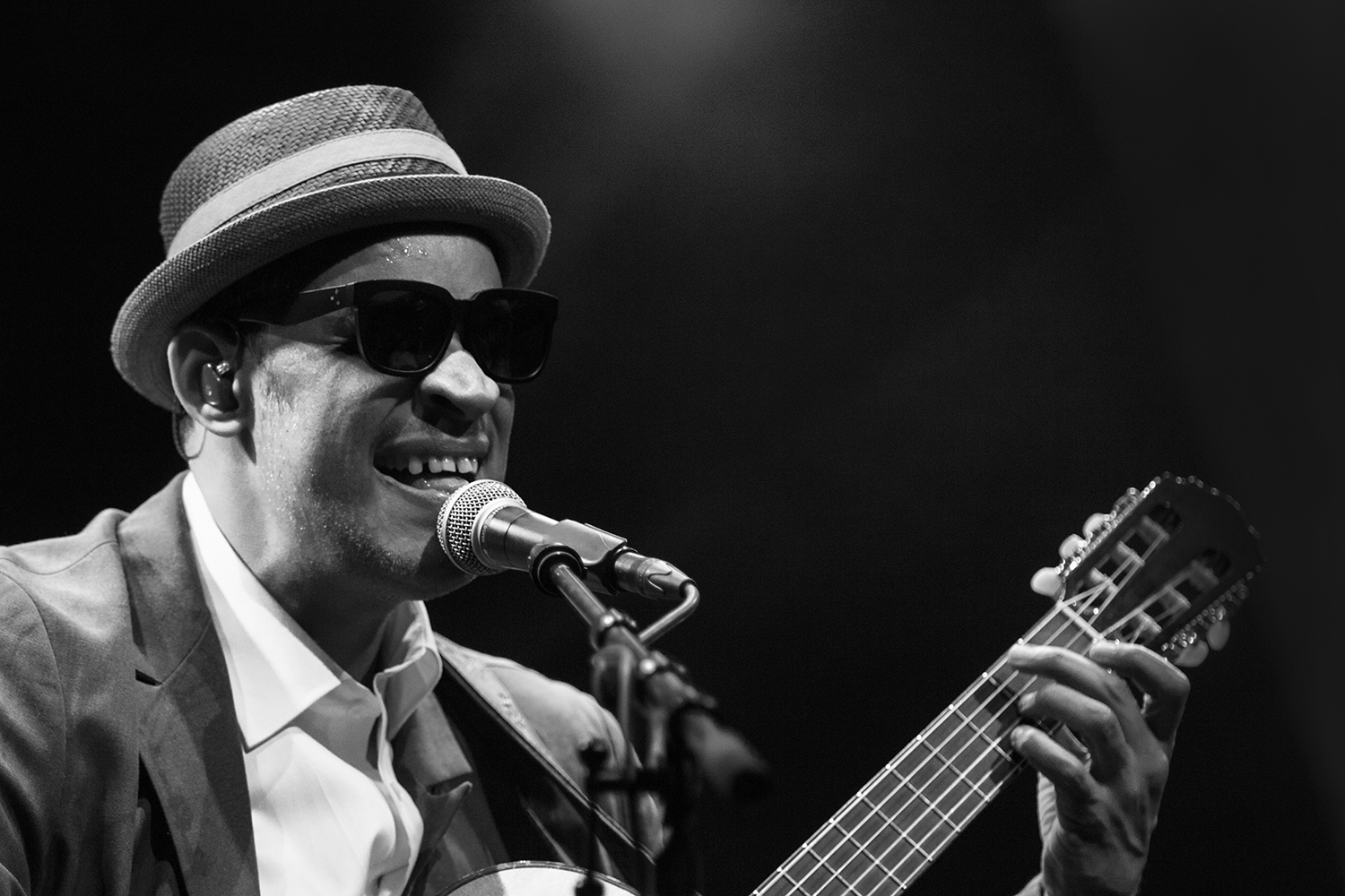 Live Foto Review: Raul Midón @ Parkstad Limburg Theaters