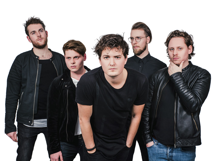 Nieuwe single We Are van Roads To Roam