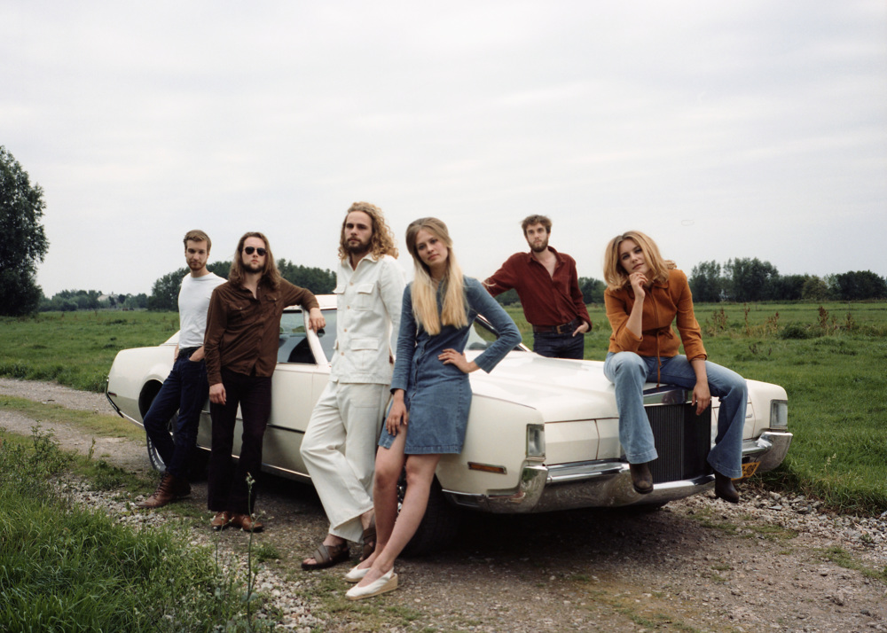 Darlyn – Stepping Stone